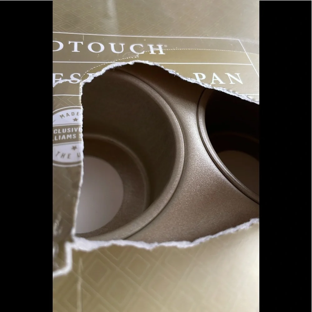 William Sonoma Mini Cheesecake Pan